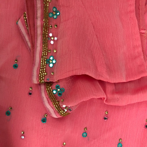 Beautiful crimson Red crape saree - Picture 5 of 15